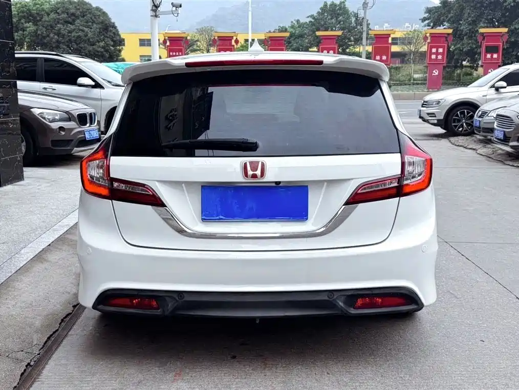 Honda Jade 2015 — фото 4