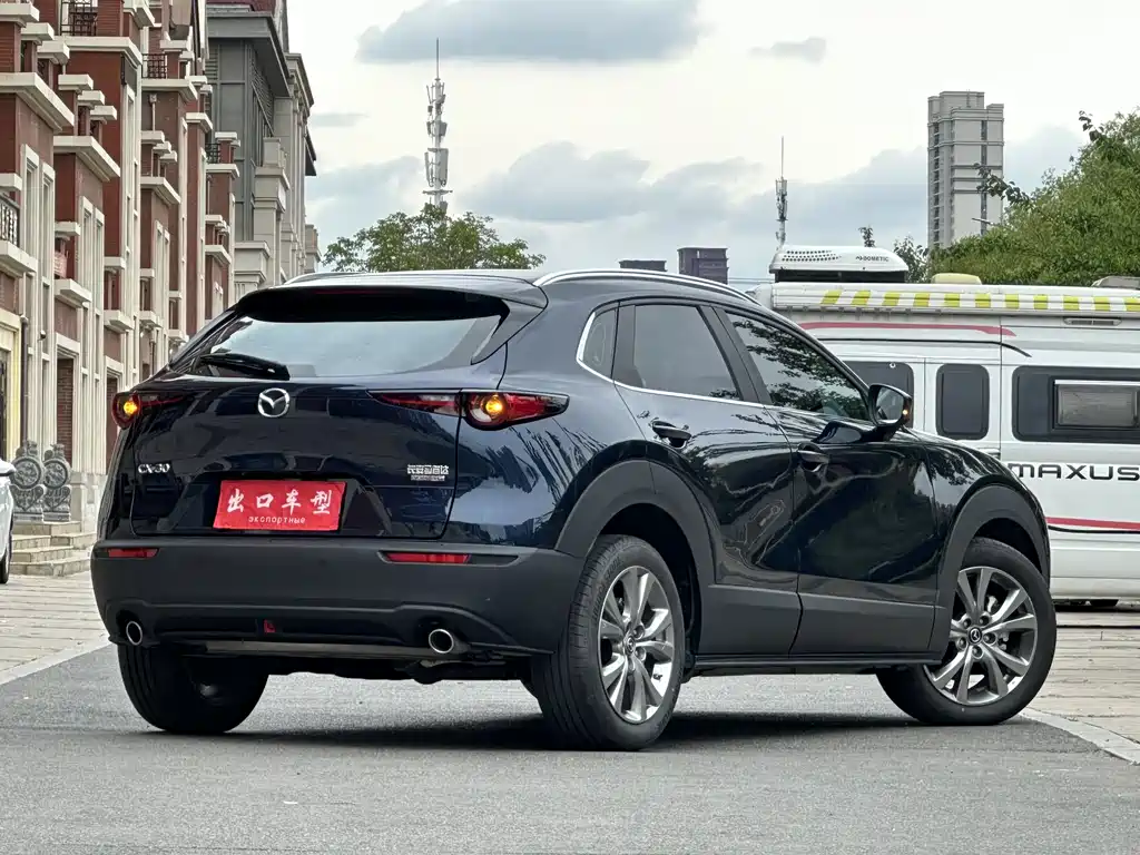 Mazda CX-30 2021 — фото 4