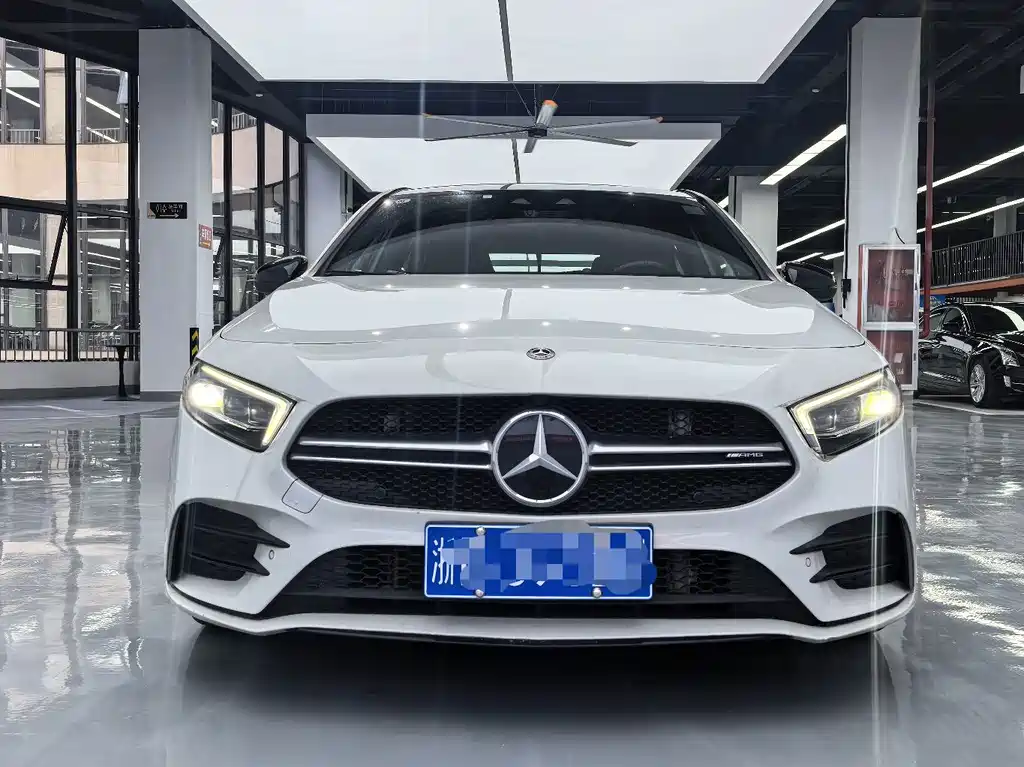 Mercedes-Benz A-Class AMG 2020 — фото 2