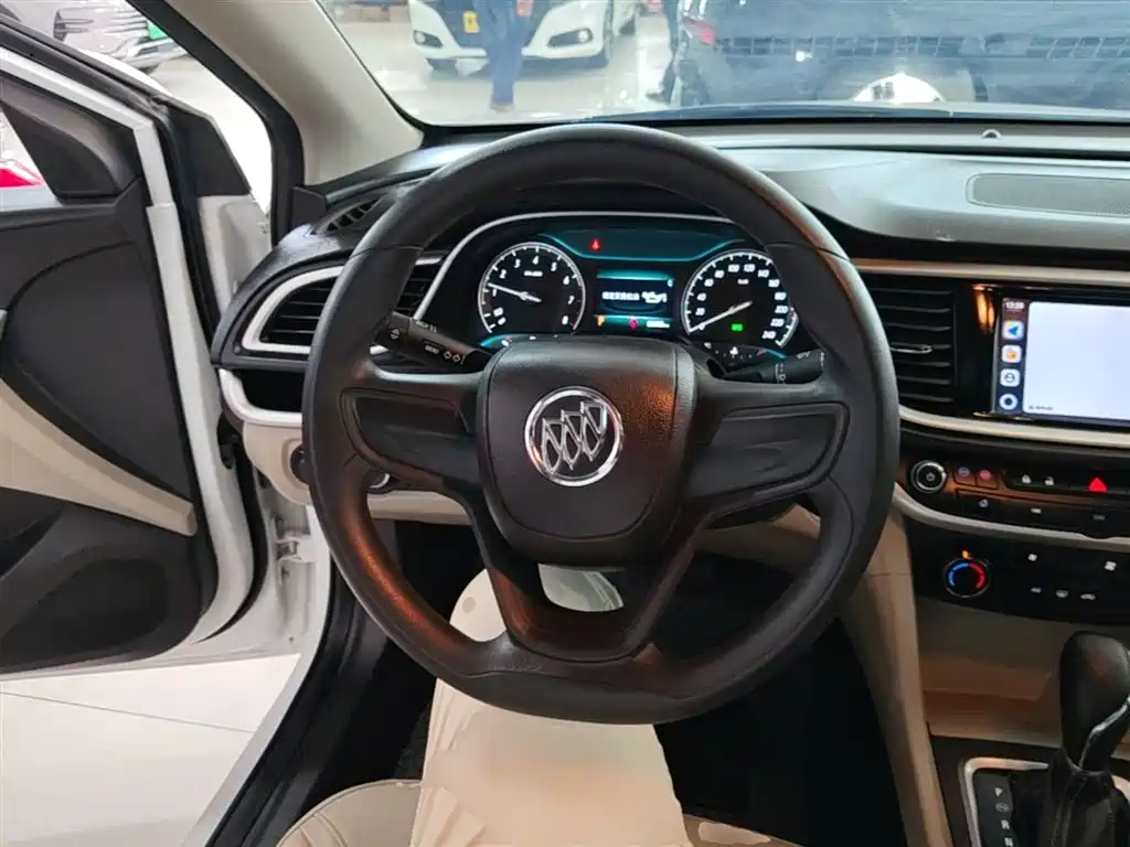 Buick Excelle 2020 — фото 11
