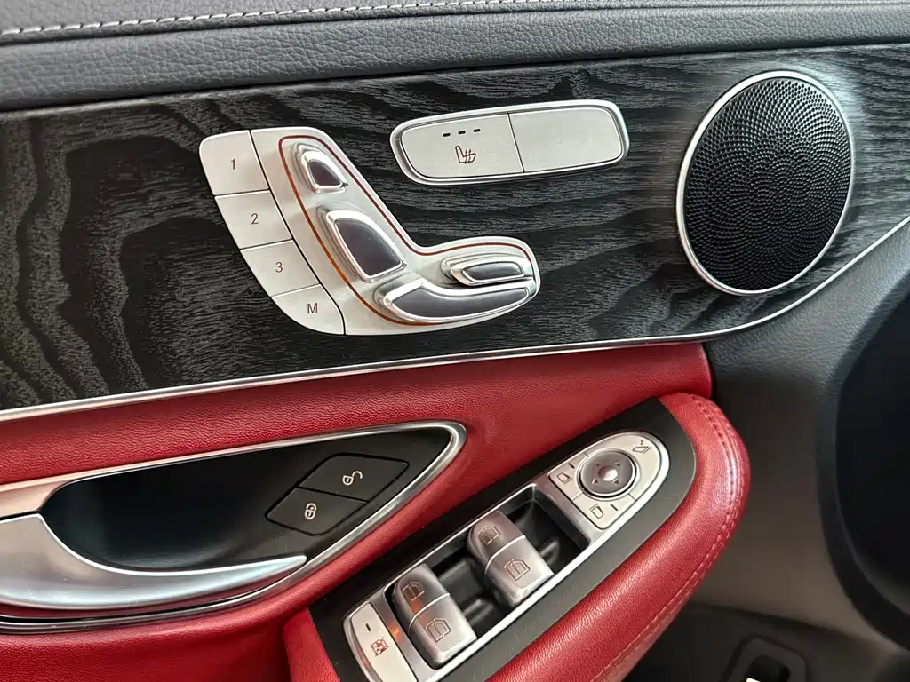 Mercedes-Benz C-Class 2016 — фото 23