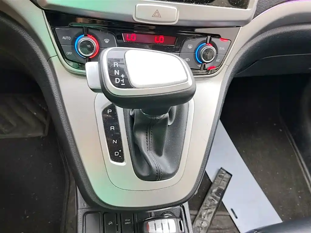 Haval M6 2020 — фото 14