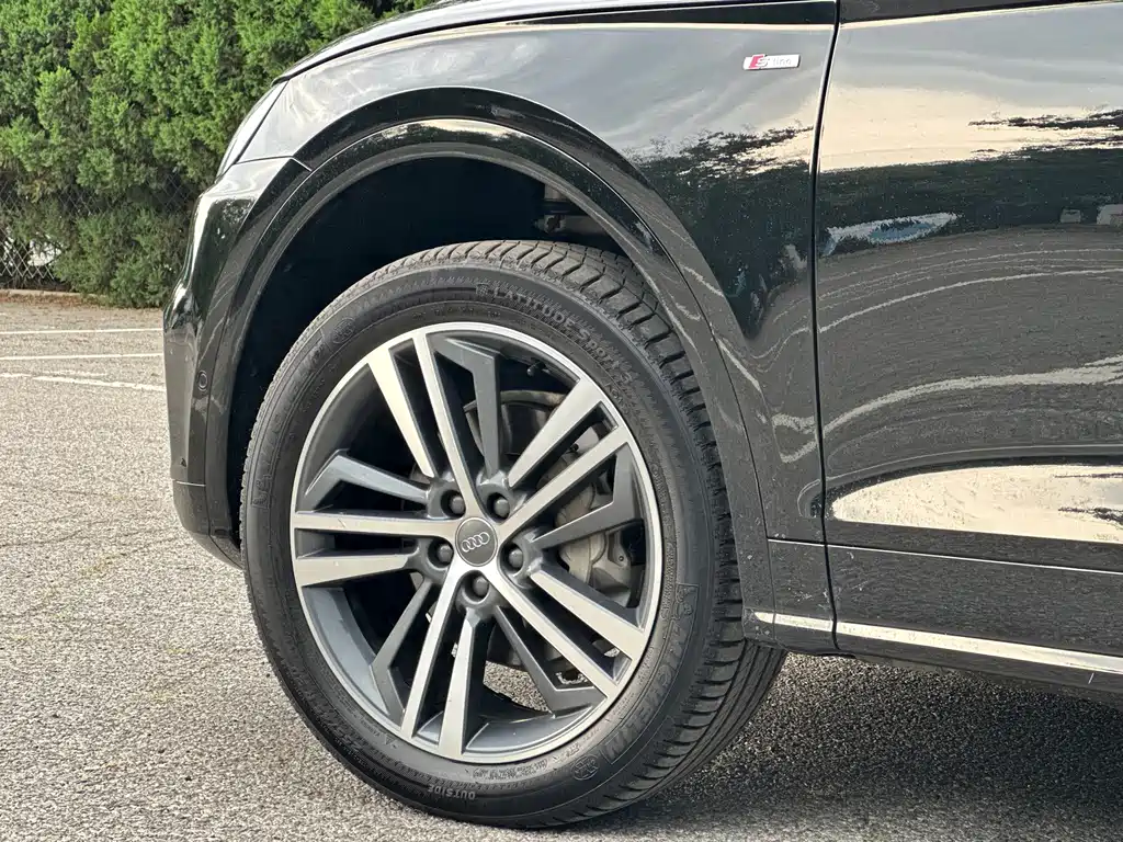 Audi Q5L 2021 — фото 51