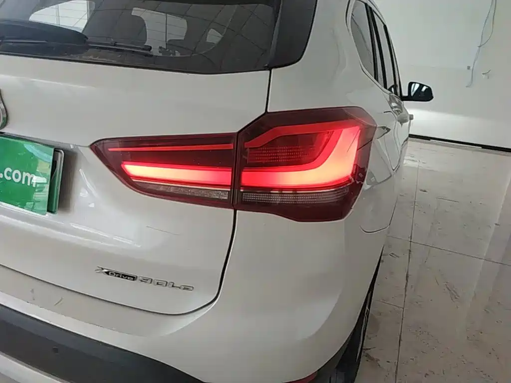 BMW X1 New Energy 2020 — фото 8