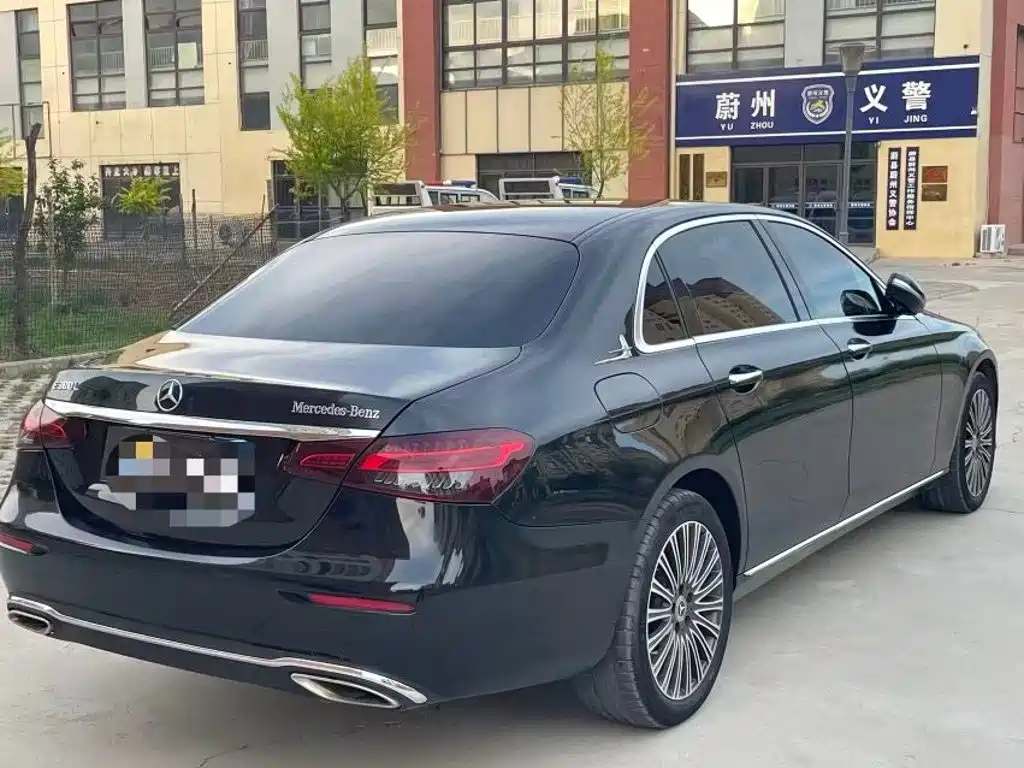 Mercedes-Benz E-Class 2017