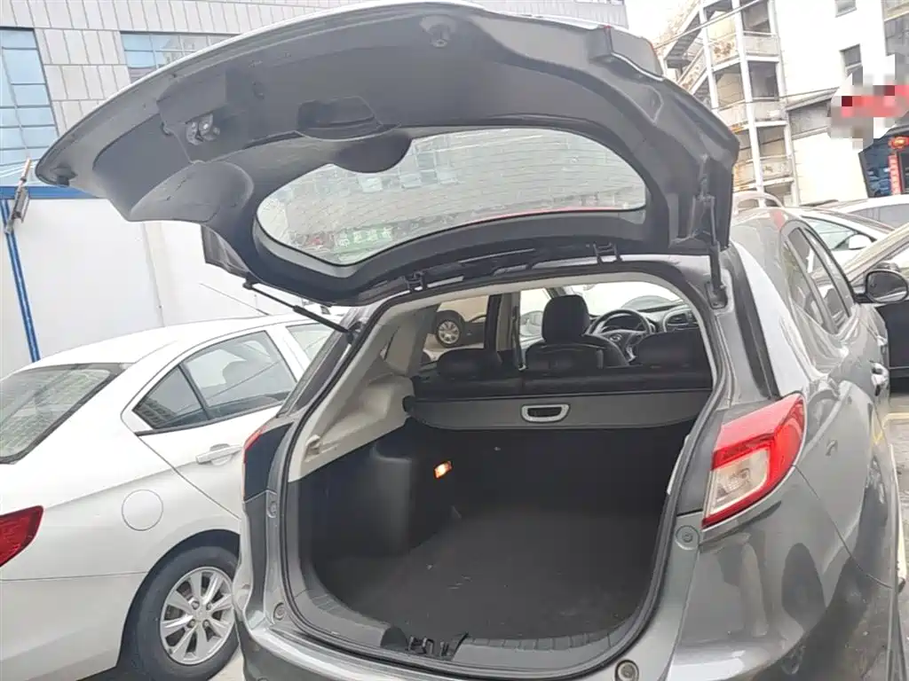 GAC Motor Trumpchi GS5 2014 — фото 19