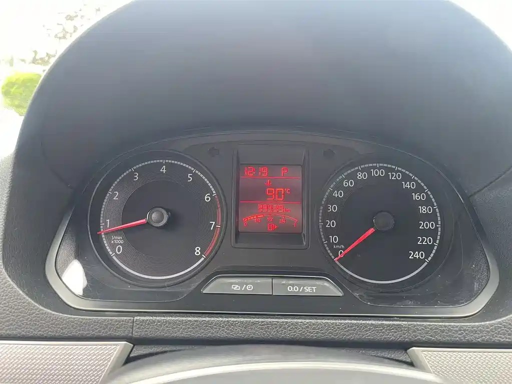 Volkswagen Jetta 2018 — фото 22