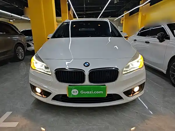 BMW 2 Series Station Wagon 2017
