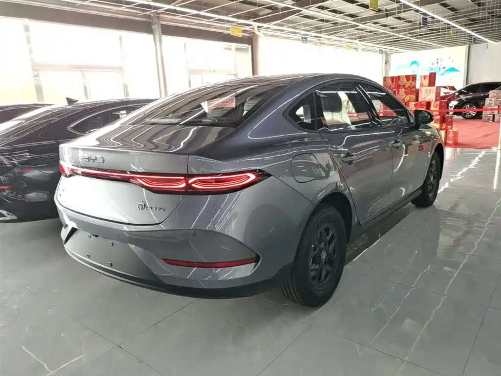 BYD Qin PLUS 2026 — фото 7
