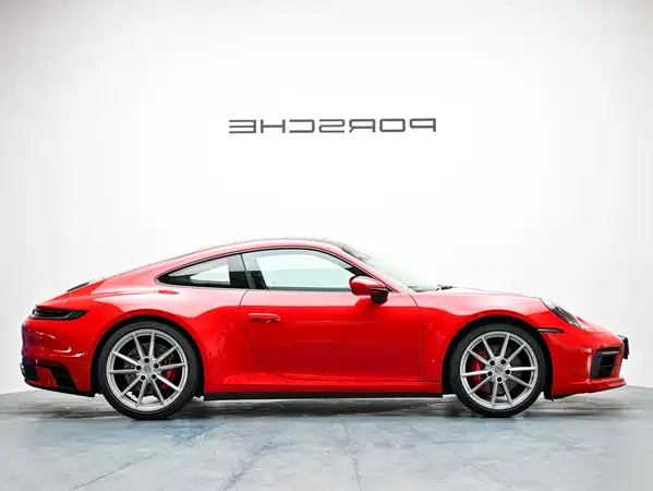 Porsche 911 2022