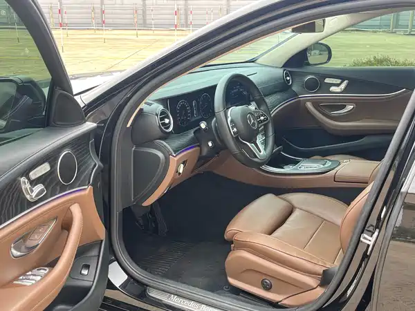 Mercedes-Benz E-Class 2018