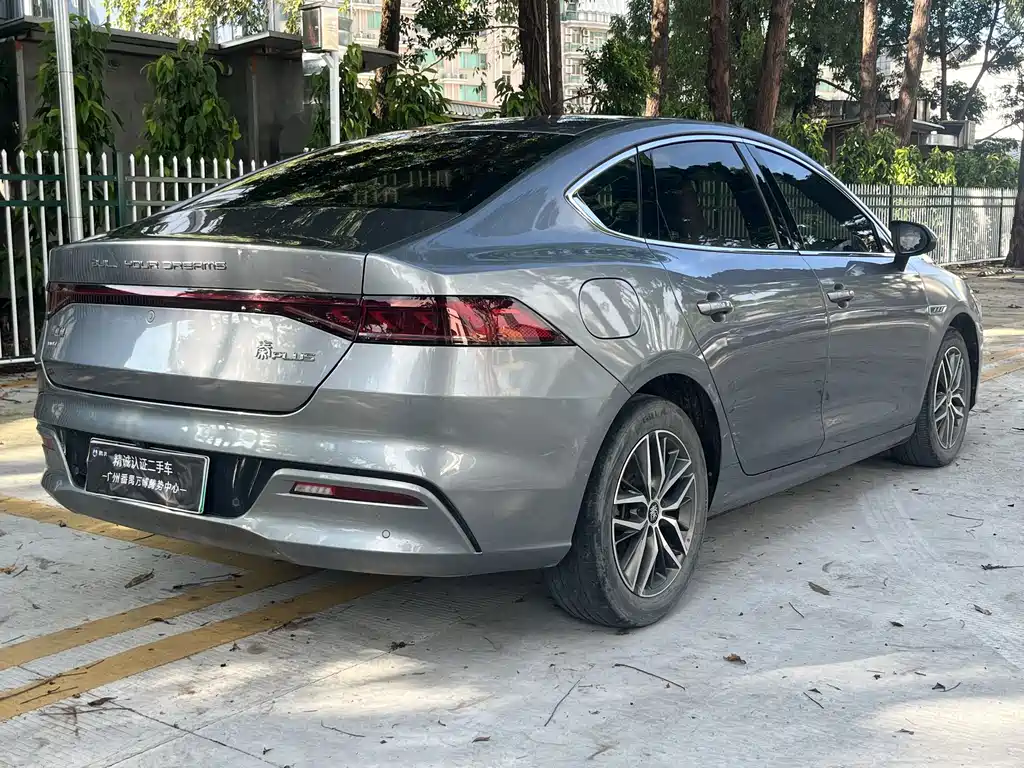 BYD Qin PLUS 2021 — фото 10