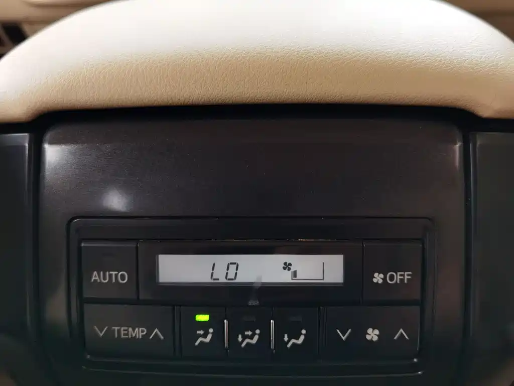 Toyota Prado 2014 — фото 14