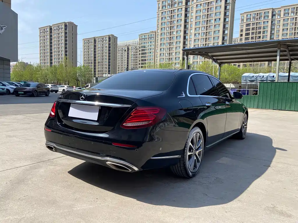 Mercedes-Benz E-Class 2019 — фото 5