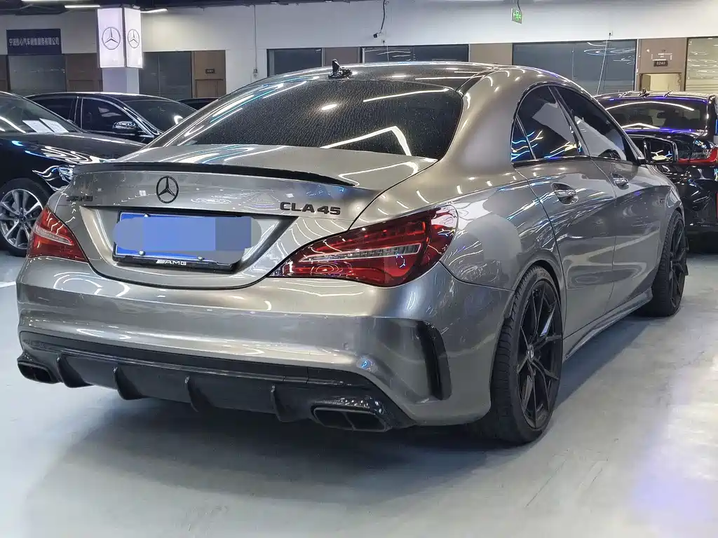 Mercedes-Benz CLA AMG 2017 — фото 16