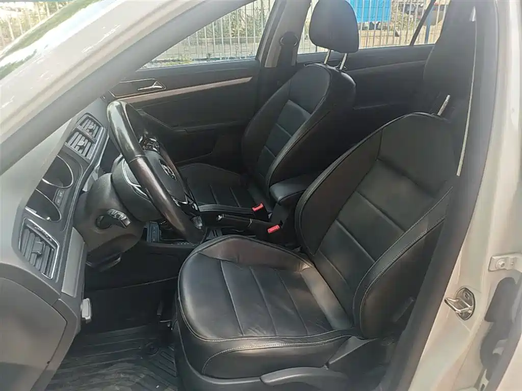 Volkswagen Gran Lavida 2017 — фото 11