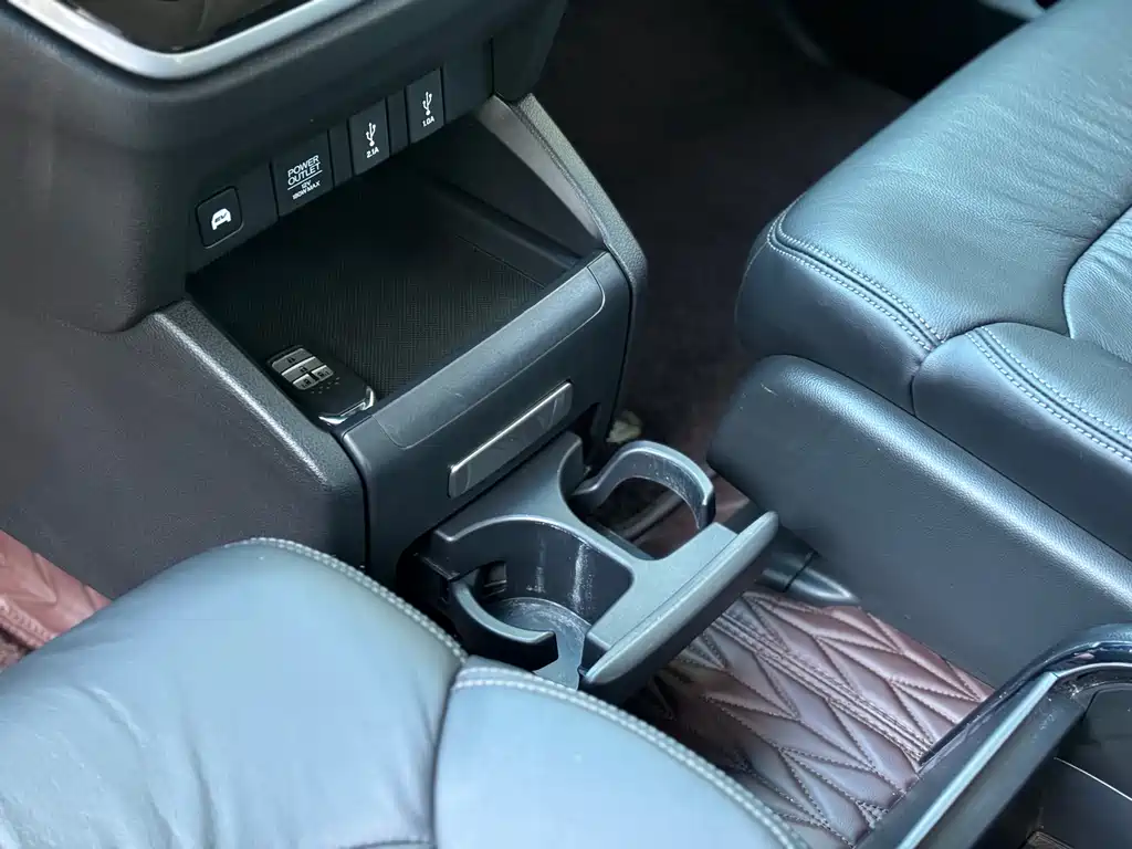 Honda Odyssey 2021 — фото 15
