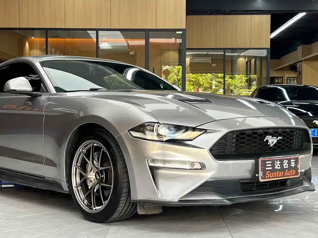 Ford Mustang 2019 — фото 10