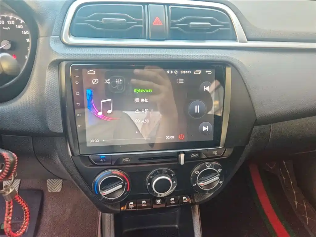Hyundai Verna 2019 — фото 13