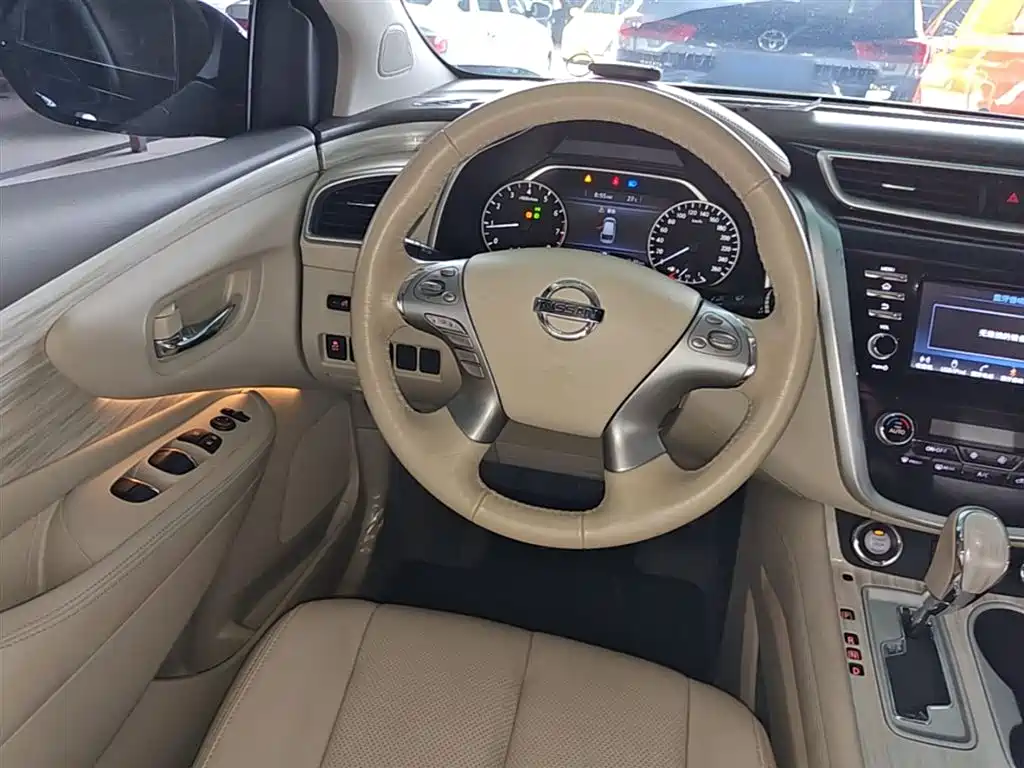 Nissan Murano 2018 — фото 11