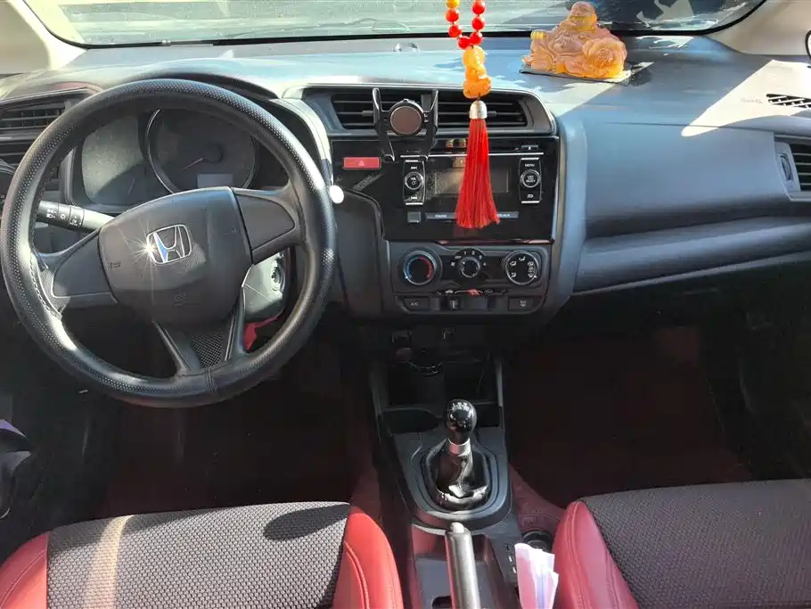 Honda Fit 2018 — фото 12