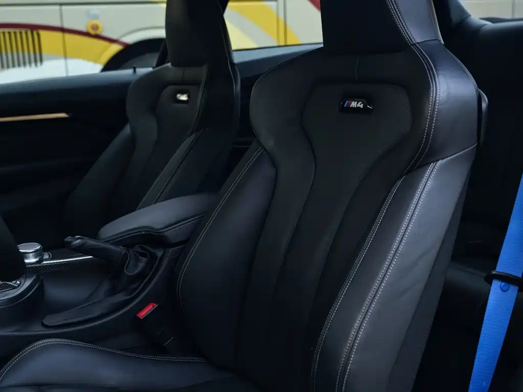 BMW M4 2020 — фото 13