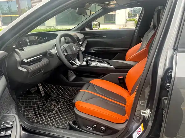 Changan UNI-V 2024
