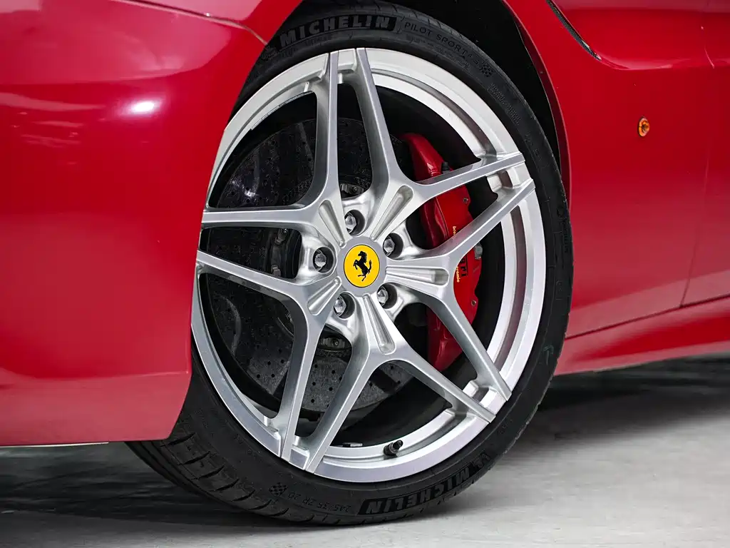 Ferrari California T 2015 — фото 7