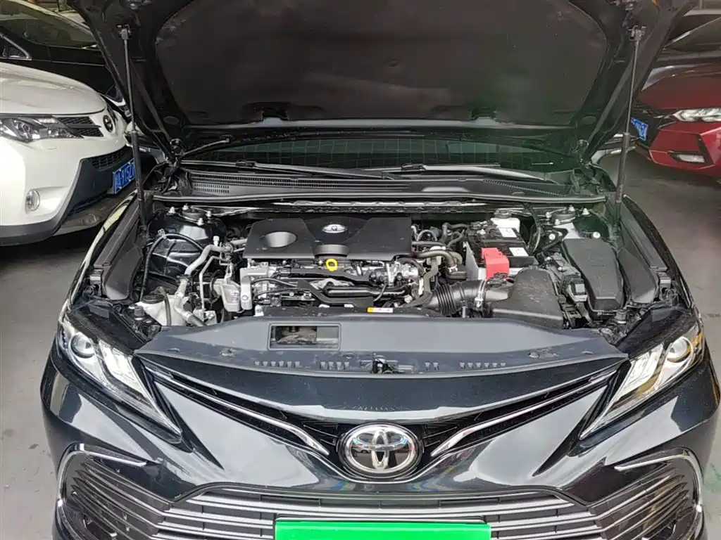 Toyota Camry 2022 — фото 20