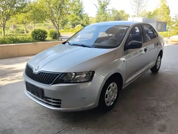 Skoda Rapid 2016