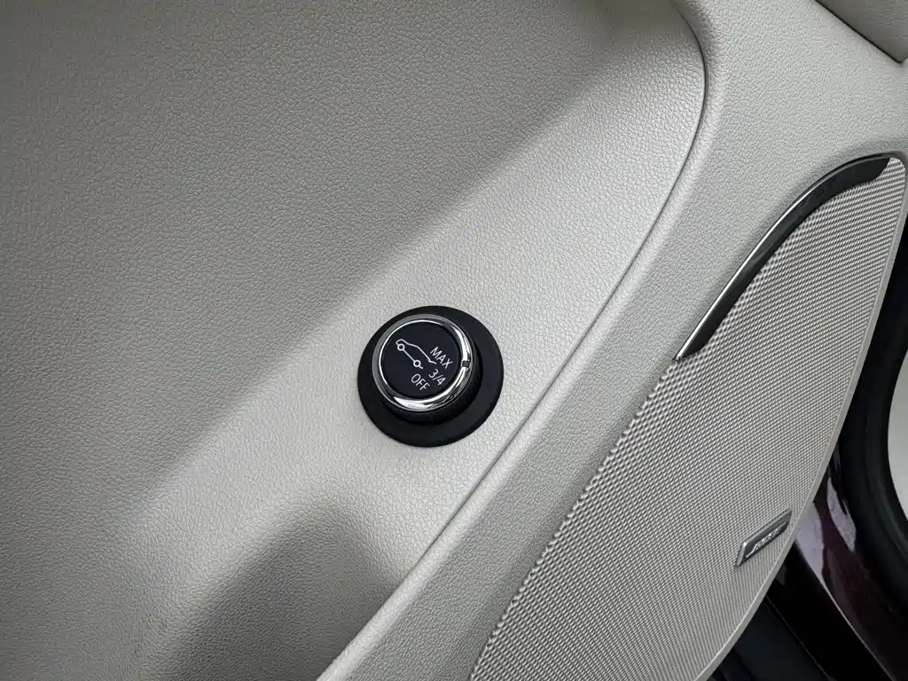 Buick Enclave 2021 — фото 31