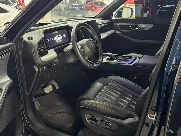 GAC Trumpchi GS8 2022