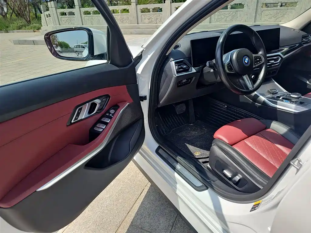 BMW i3 2022 — фото 17