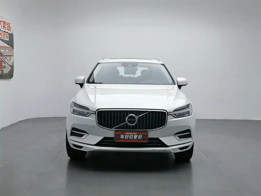 Volvo XC60 2019 — фото 3
