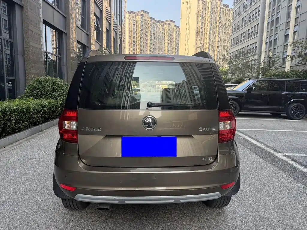 Skoda Yeti 2015 — фото 6