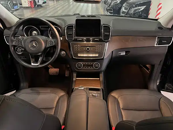 Mercedes-Benz GLE Coupe 2015