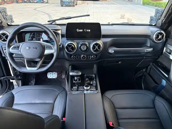 BAIC BJ40 2022