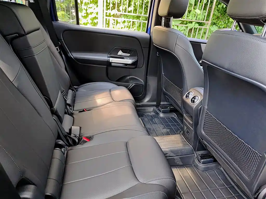 Mercedes-Benz GLB 2022 — фото 11