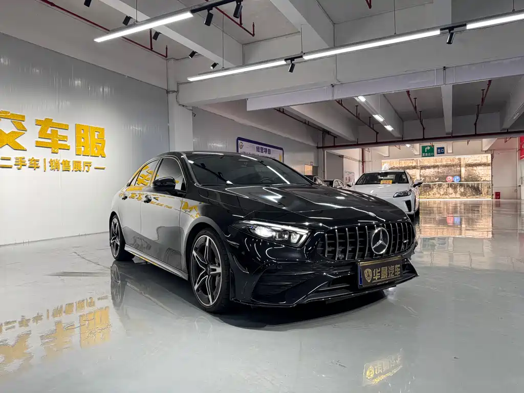 Mercedes-Benz A-Class AMG 2024 — фото 3