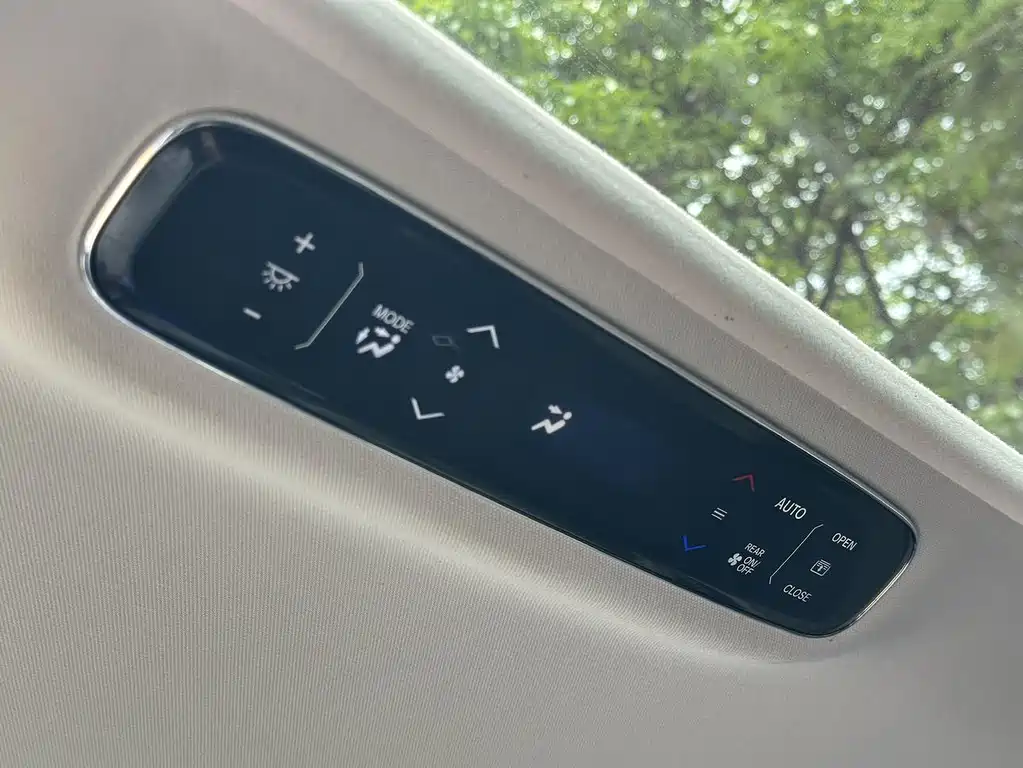 Honda Odyssey 2018 — фото 13