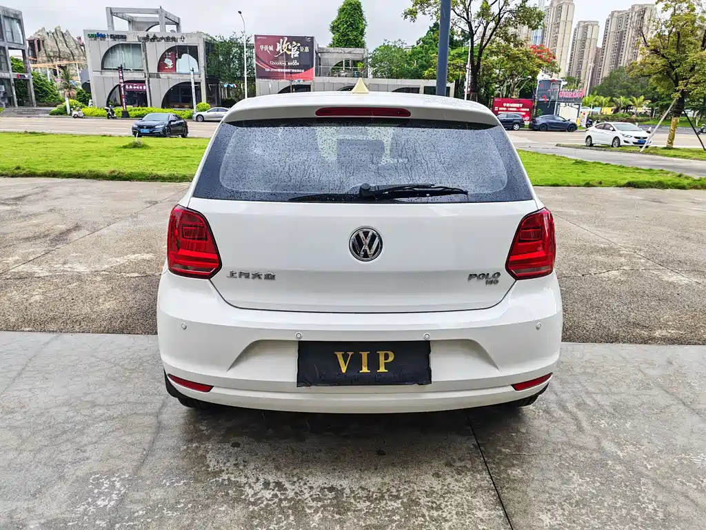 Volkswagen Polo 2018 — фото 12