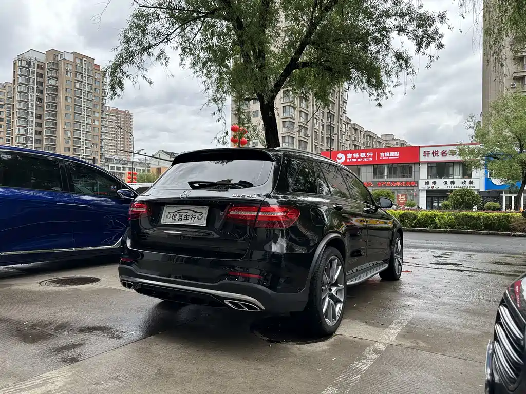 Mercedes-Benz GLC AMG 2018 — фото 3
