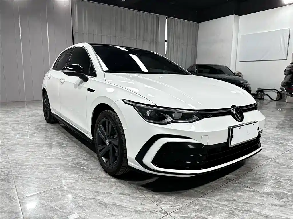 Volkswagen Golf 2022
