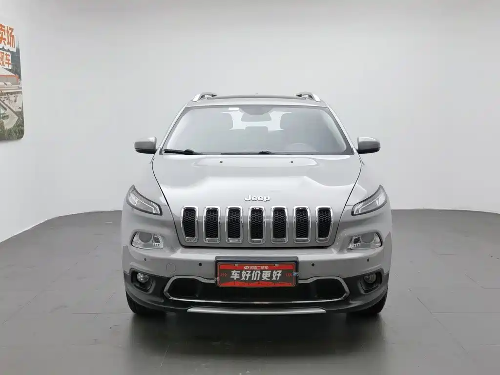 Jeep Cherokee 2016