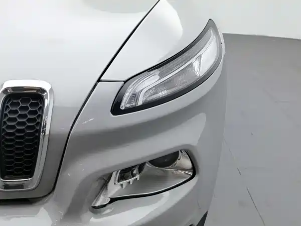 Jeep Cherokee 2016