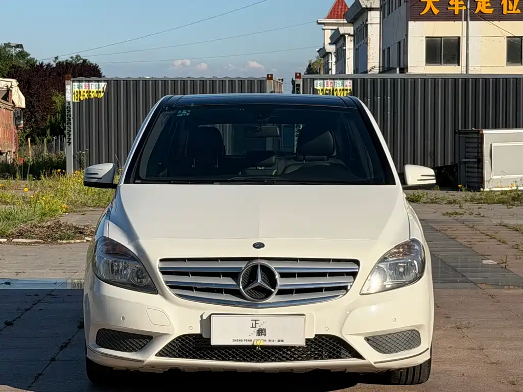 Mercedes-Benz B-Class 2014 — фото 2