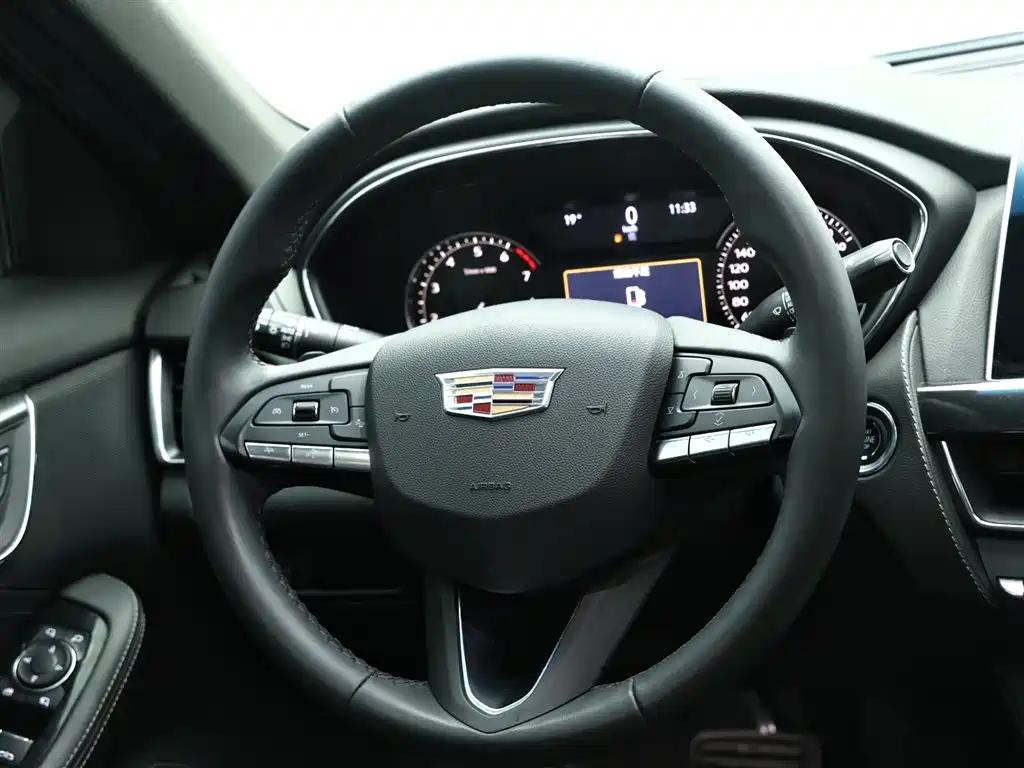 Cadillac CT5 2022 — фото 16