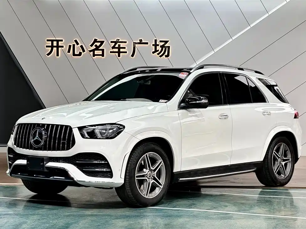 Mercedes-Benz GLE 2020 — фото 1