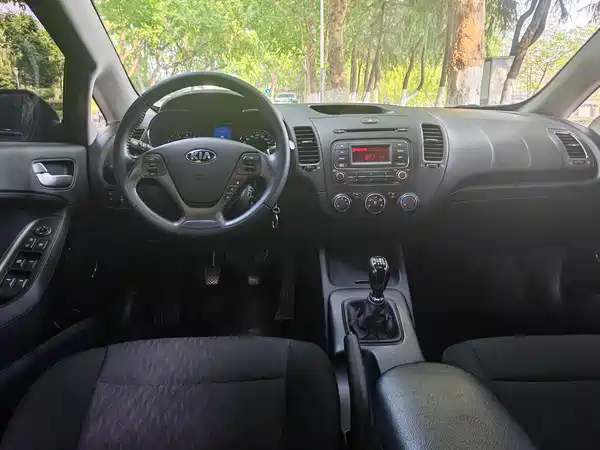 Kia K3 2013