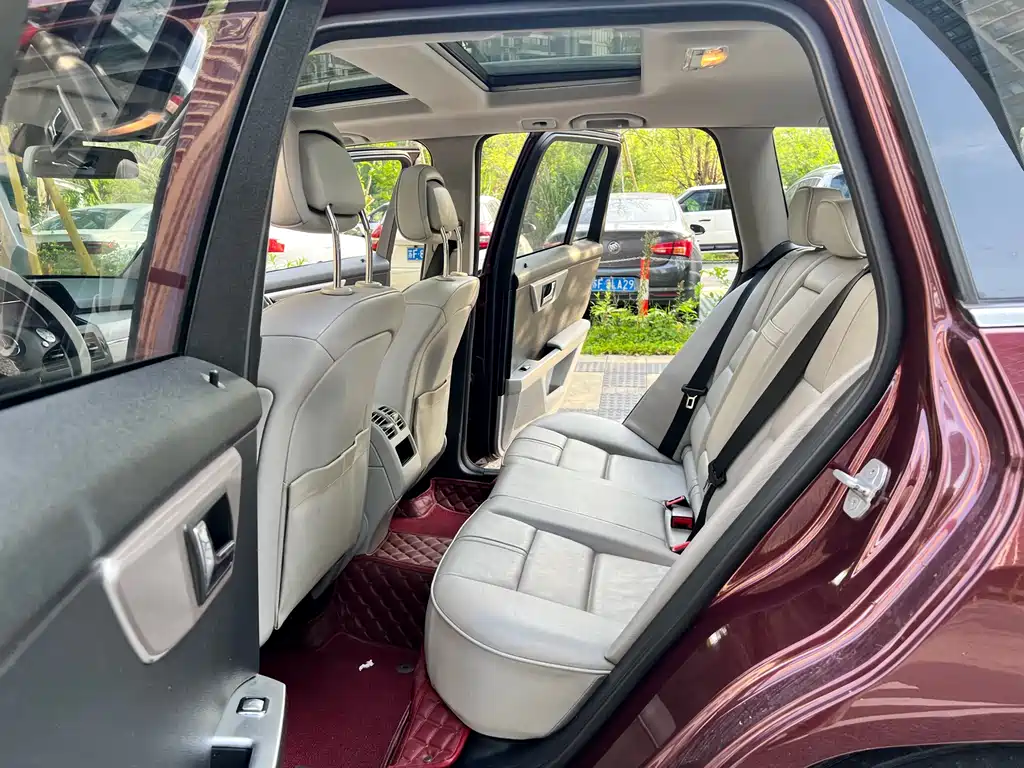 Mercedes-Benz GLK-Class 2010 — фото 18